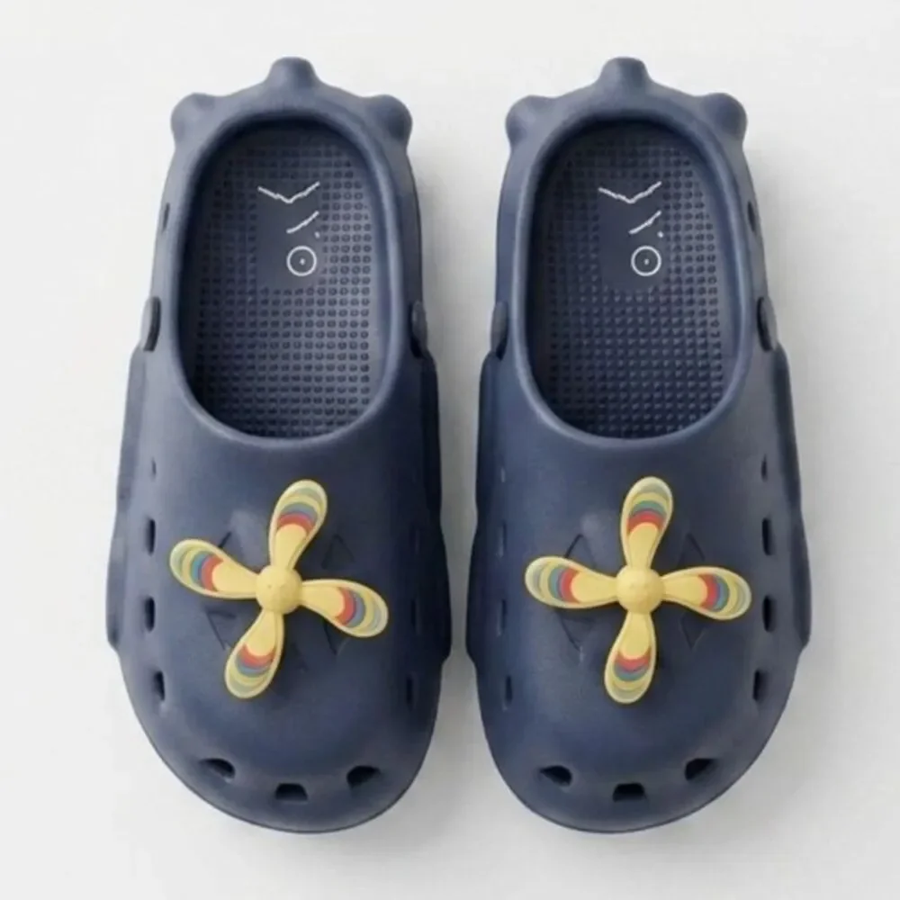 Kids Propeller Clogs Navy Blue Water Shoes Slip On Sandal Size M Fun Charm